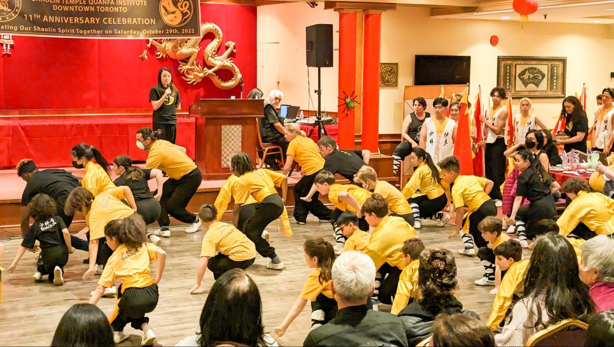 /assets/image/2022-10-29-STQI-Downtown-11th-Anniversary-Shaolin-Celebration-021-162-tUdl.jpg
