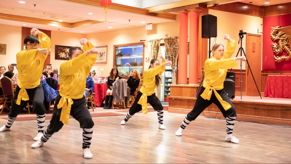 /assets/image/2022-10-29-STQI-Downtown-11th-Anniversary-Shaolin-Celebration-060-162-5krD.jpg