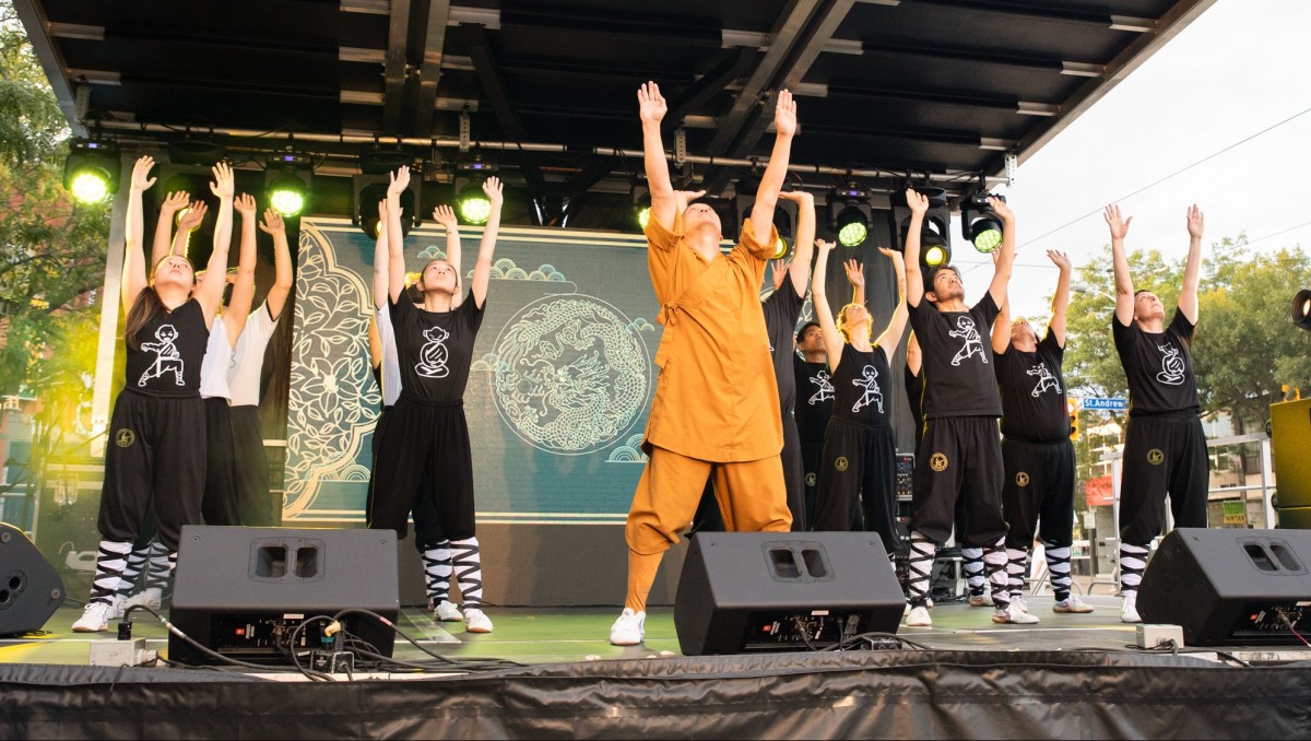 /assets/image/STQI-Shaolin-Martial-Arts-Kung-Fu-Tai-Chi-Qigong-Chinatown-Festival-011-162-uXWf.jpg